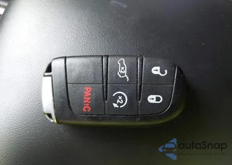 2017 Jeep Grand Cherokee Altitude 4X4 z USA, uszkodzony, nr VIN 1C4RJFAG4HC792389